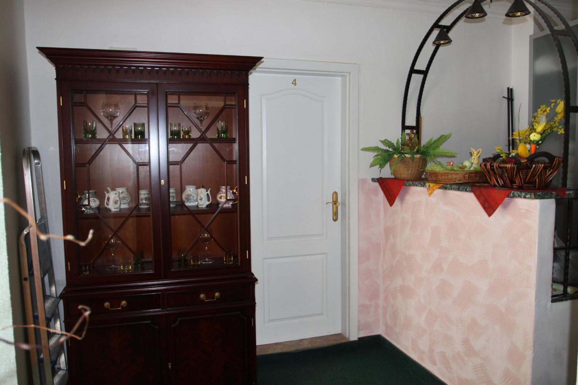 Villa Anastazis - Penzion Eden Karlovy Vary Extérieur photo