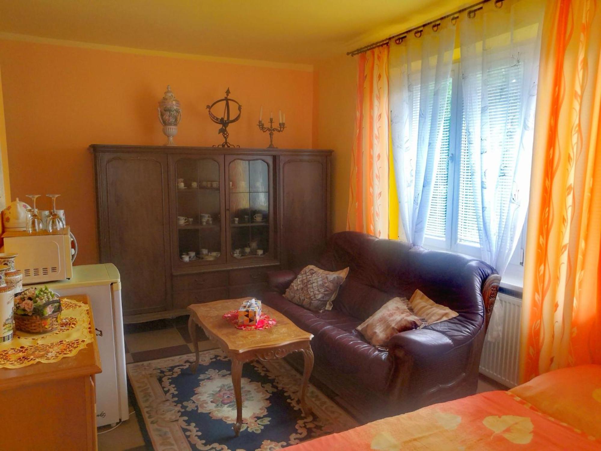 Villa Anastazis - Penzion Eden Karlovy Vary Extérieur photo