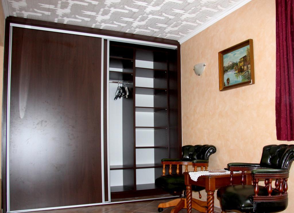 Villa Anastazis - Penzion Eden Karlovy Vary Extérieur photo